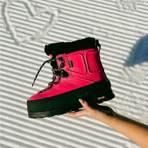 UGG Women's Pink and Black Winter Boots